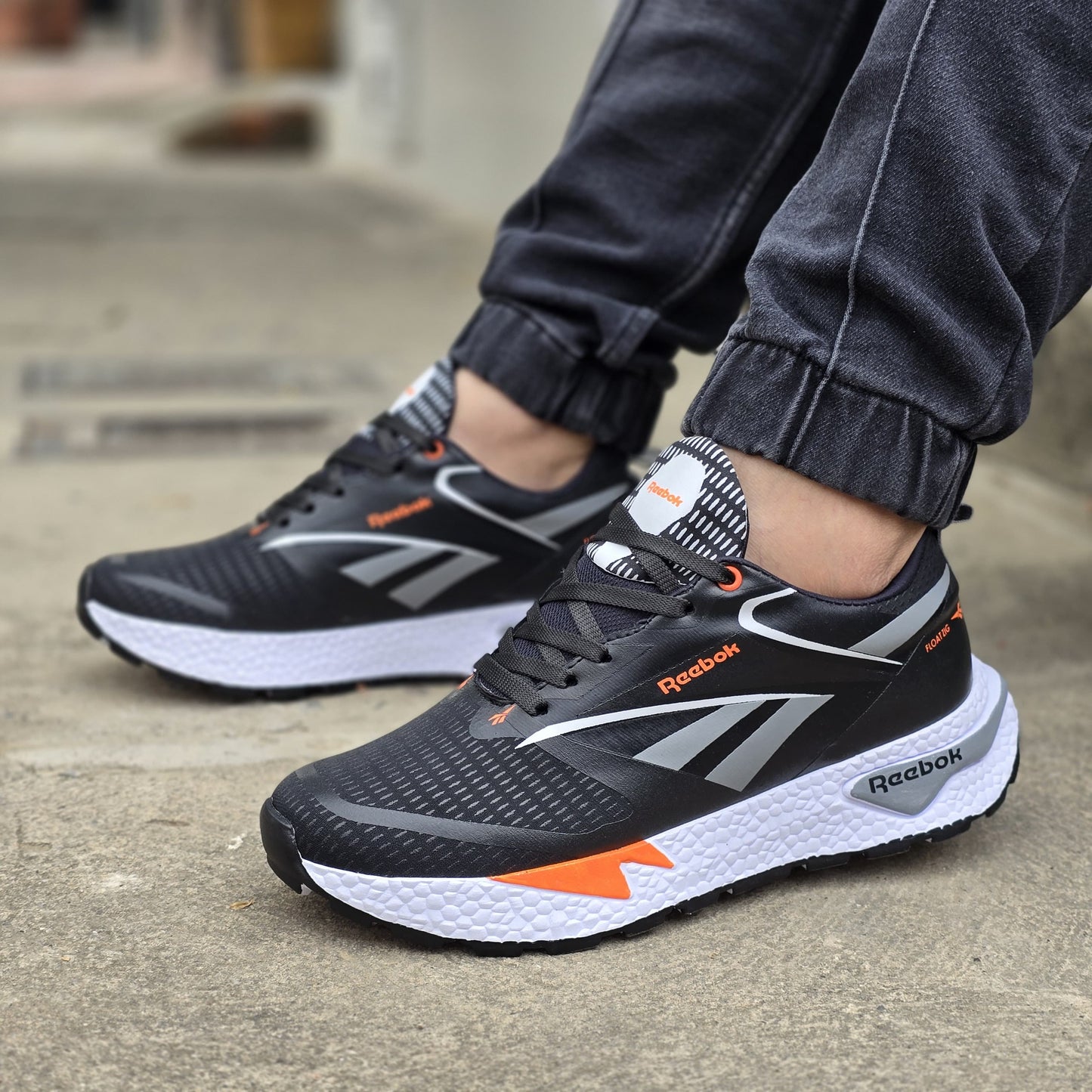 REEBOOK RUN