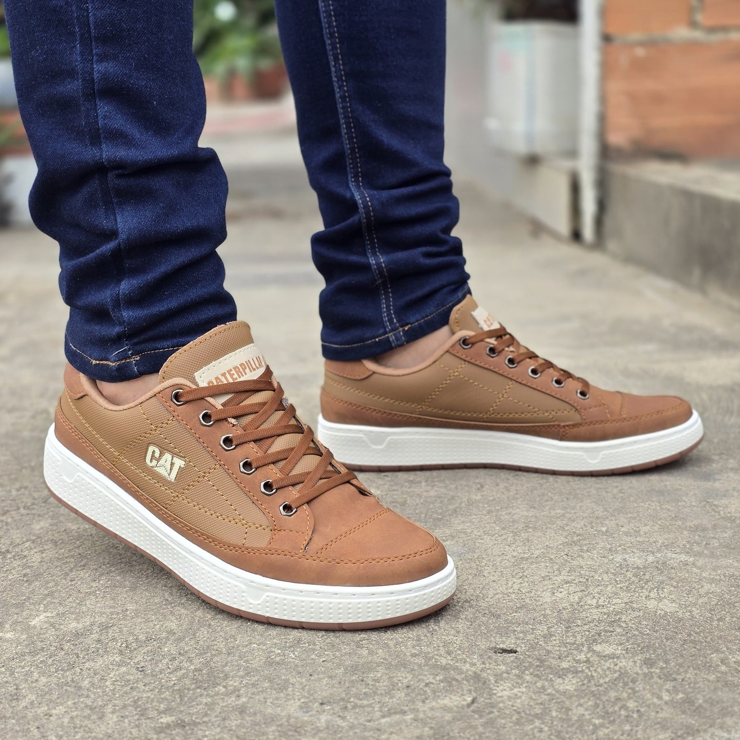 CAT H MEN CASUAL