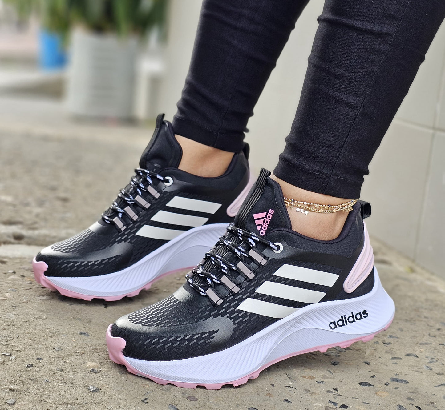 GALACTICO DAMA + 3 PARES DE MEDIAS